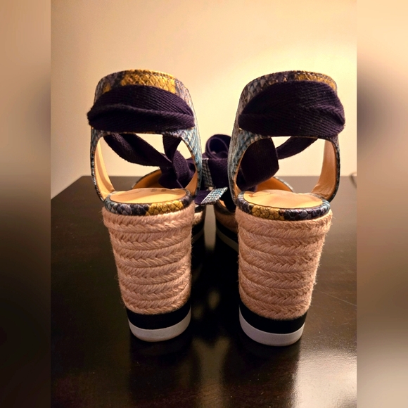 Jennifer Lopez ~ Jalina Wedge Multi Colored Sandal - Picture 4 of 6